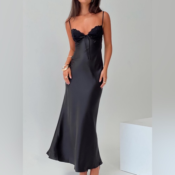 Princess Polly Dresses & Skirts - Princess Polly Fadyen Bias Cut Maxi Dress Black Size 8 NWT